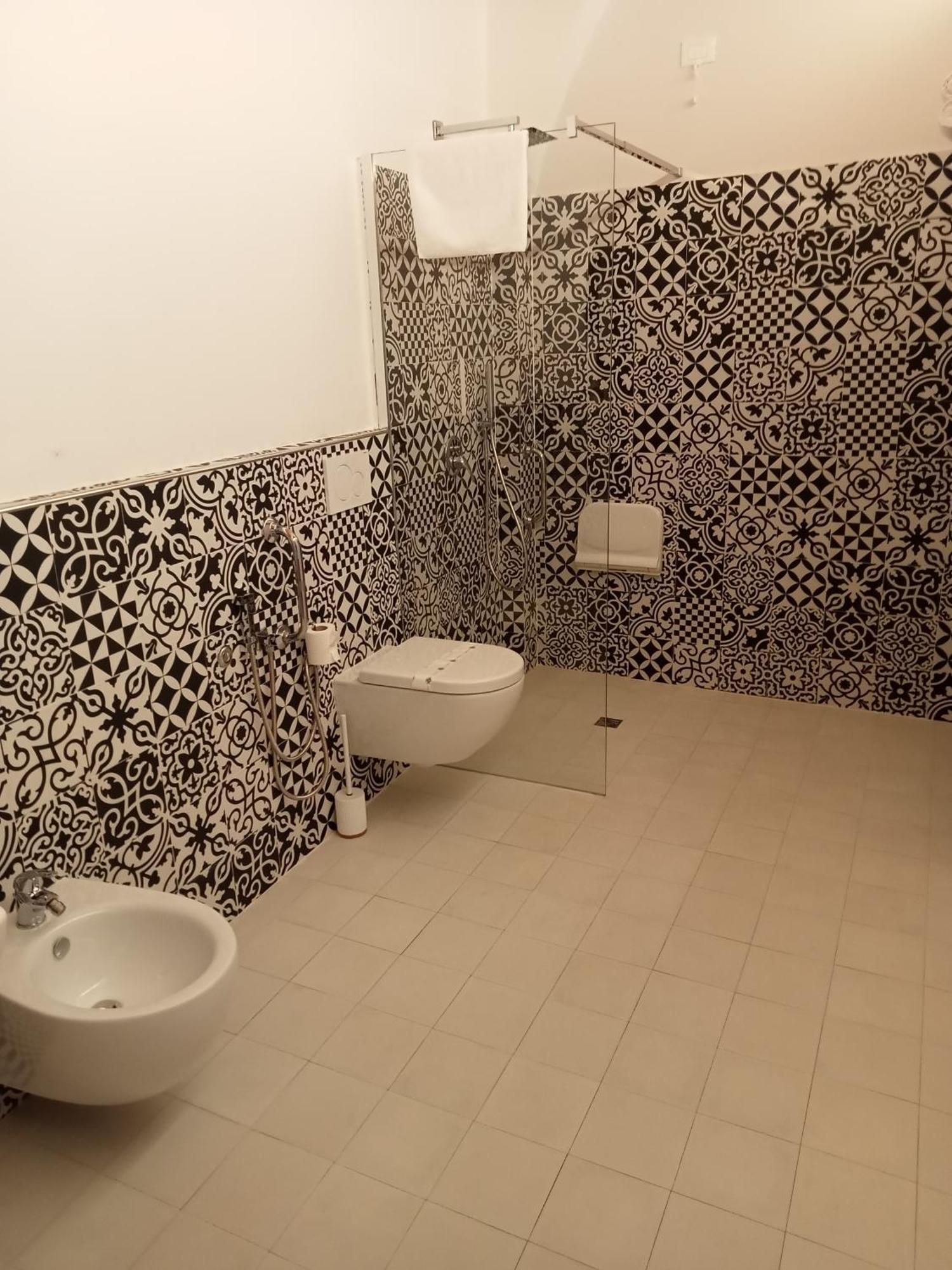Dimora Donna Dora - Albergo Diffuso San Martino in Pensilis Zewnętrze zdjęcie